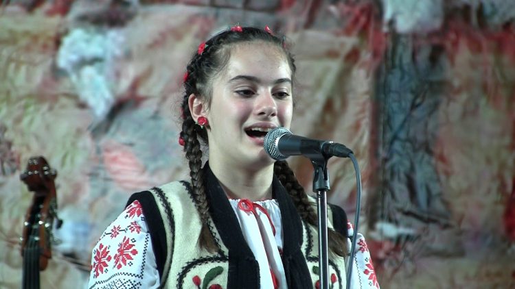 Festivalul ”Cantec drag din plai strabun,,2018 clip 19