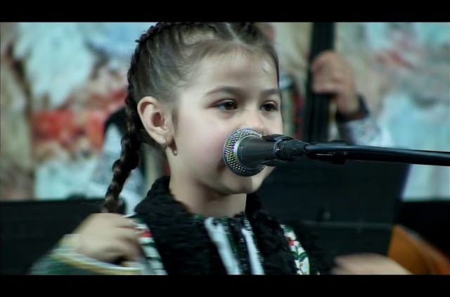 Festivalul ”Cantec drag din plai strabun,,2018 clip 3