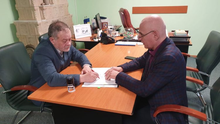 Semnare contract