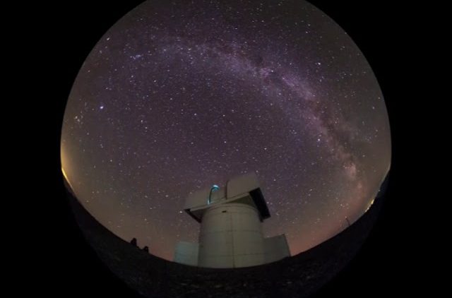 Un nou spectacol documentar de astronomie la Planetariul din Bârlad
