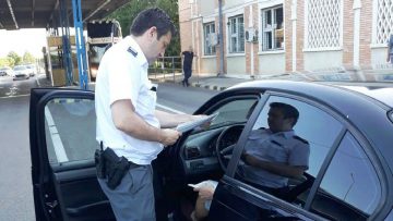 db234a73-b672-49b4-8eeb-6c504d227d34