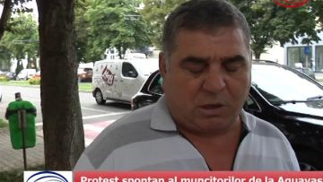 VIDEO: Protest spontan al muncitorilor de la Aquavas în fața sediului central al societății