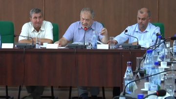 0161K9.MXF_snapshot_11.01.319