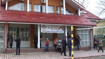 0564D9.MXF_snapshot_00.00.000