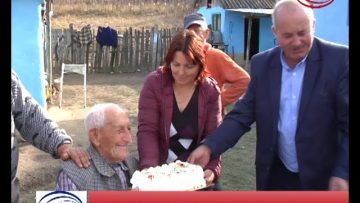 VIDEO: Moș Nicu, 105 ani!