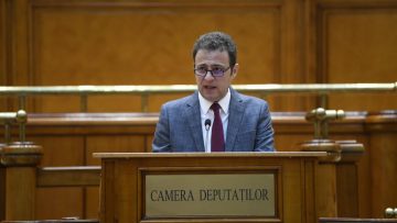Daniel Olteanu – Parlament