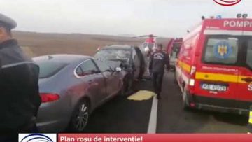 VIDEO: Plan roșu de intervenție: accident rutier, cu șapte victime produs în apropiere de Albița