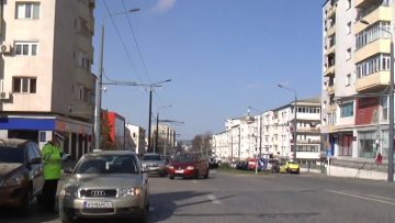 1954ZJ.MXF_snapshot_19.32.356