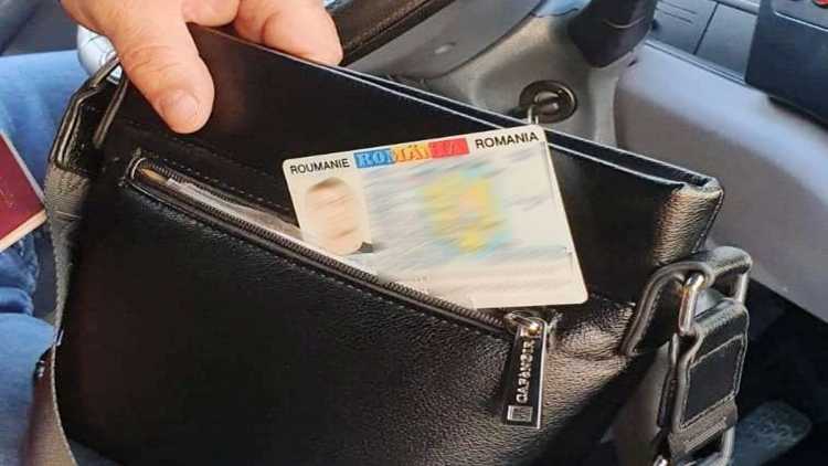 Fals de 100 de euro descoperit la controlul de frontieră1