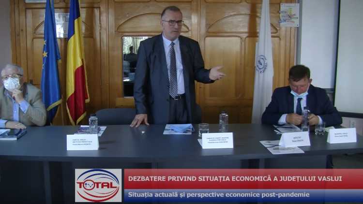 DEZBATERE PRIVIND SITUAȚIA ECONOMICĂ A JUDEȚULUI VASLUI.mpg_snapshot_01.39.04.494