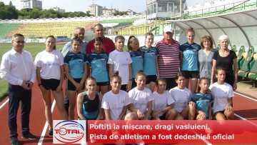 Poftiți la mișcare, dragi vasluieni. Pista de atletism a fost dedeshisă oficial.mp4_snapshot_03.09.254