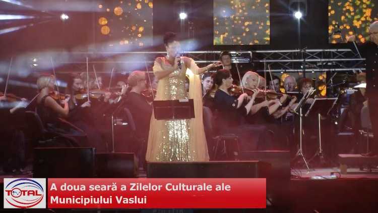 A DOUA SEARA A ZILELOR MUNICIPIULUI VASLUI.mp4_snapshot_00.59.26.440
