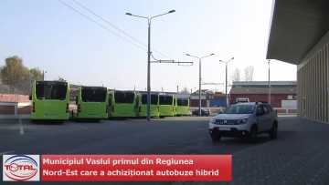 Municipiul Vaslui primul din Regiunea Nord-Est care a achiziționat autobuze hibrid.mp4_snapshot_00.30.160