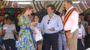 029_5581_03.MP4_snapshot_00.41.452