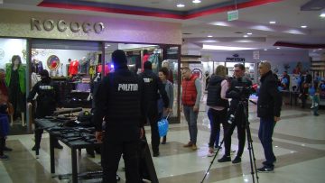 029_1298_01.MP4_snapshot_00.04.324