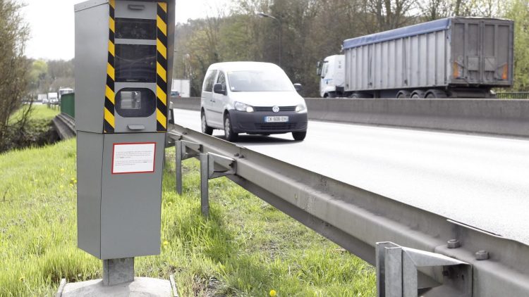 Radar Fixe sur la N20 à Etrechy