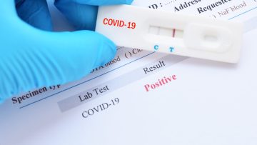 Positive test result by using rapid test device for COVID-19