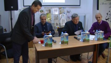 029_3577_01.MP4_snapshot_00.01.034