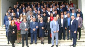 029_4492_01.MP4_snapshot_00.03.851