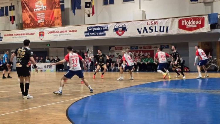 hand23-25