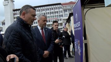 014G0348_01.MP4_snapshot_12.08.175