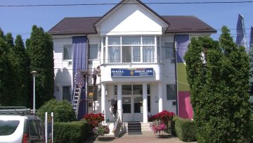 252_0394_01.MP4_snapshot_00.00.694