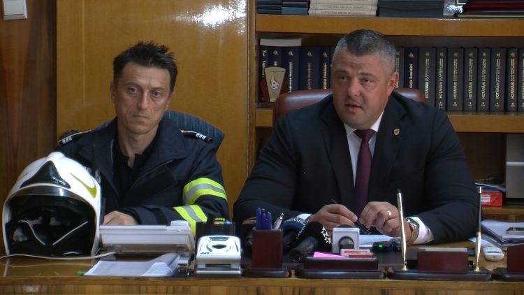 252_0674_01.MP4_snapshot_06.16.424