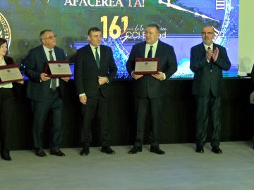 014G0666_04.MP4_snapshot_03.57.742