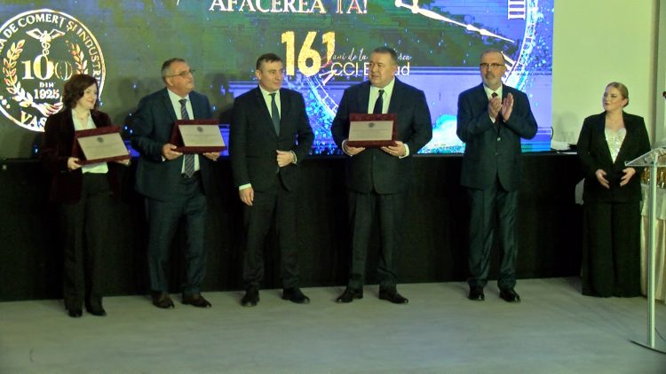 014G0666_04.MP4_snapshot_03.57.742