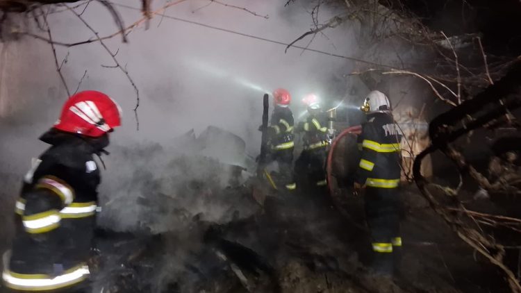 e693a0e9-1c41-4312-82c1-7ff42460e5b7