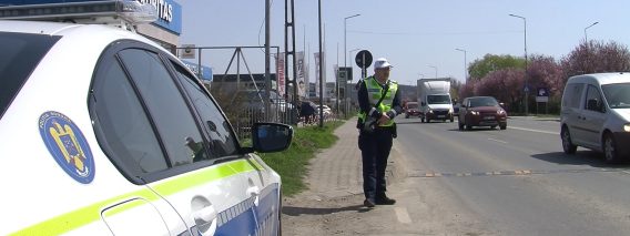 252_1598_01.MP4_snapshot_00.00.905